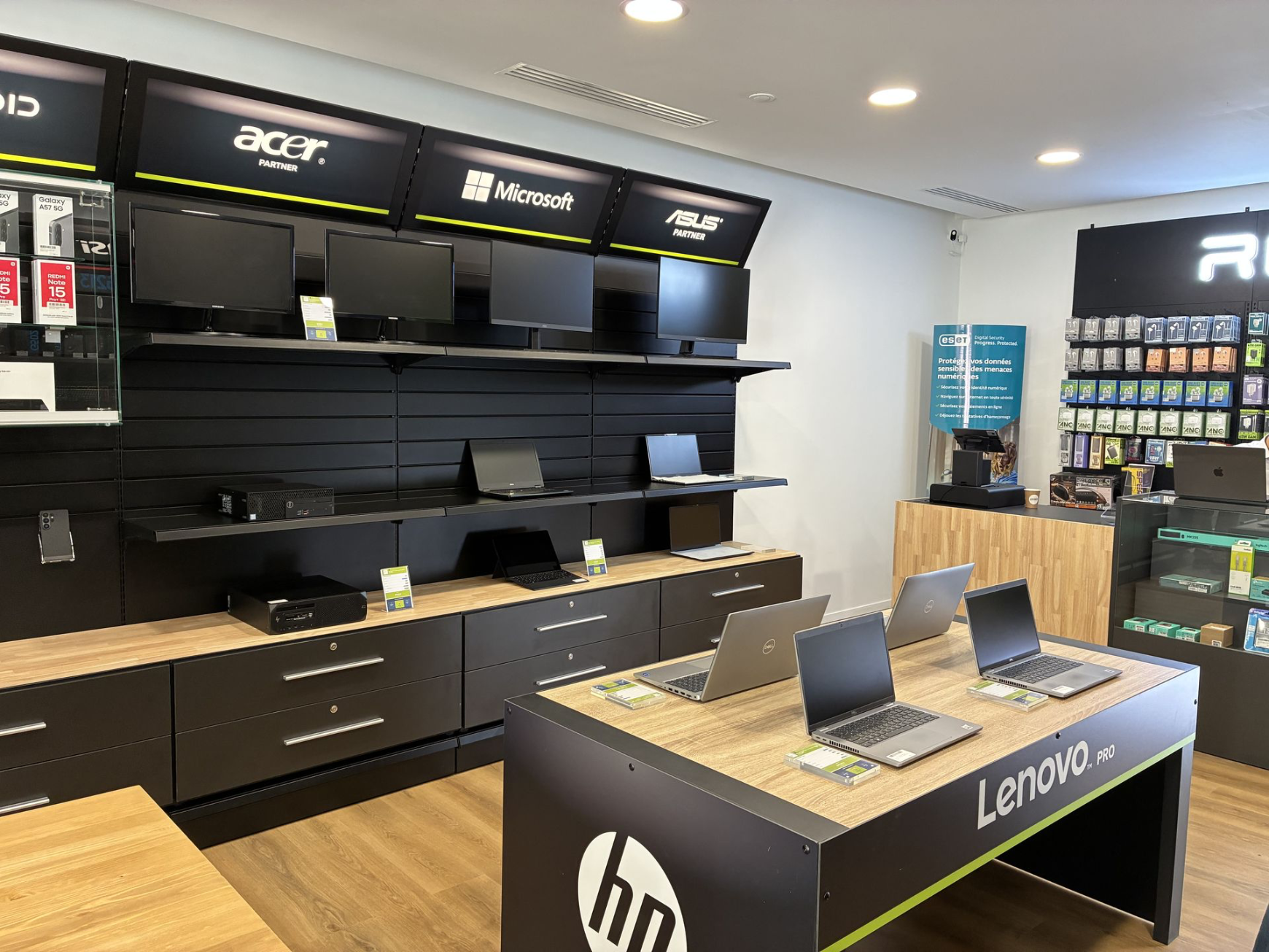 Boutique TeamClic Amiens - Vue 3